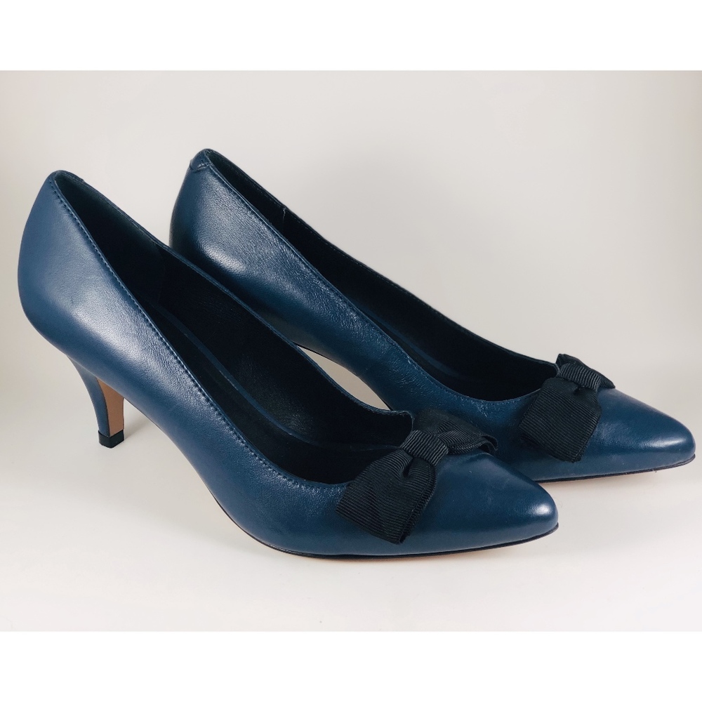 💙 NWOT Navy Signature LL Bean Kitten Heels W 8